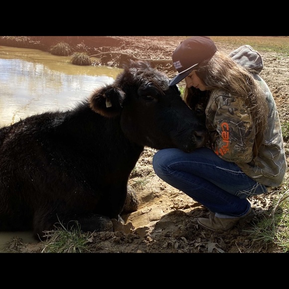 Meet your Posher, Mckenzie - Picture 1 of 1